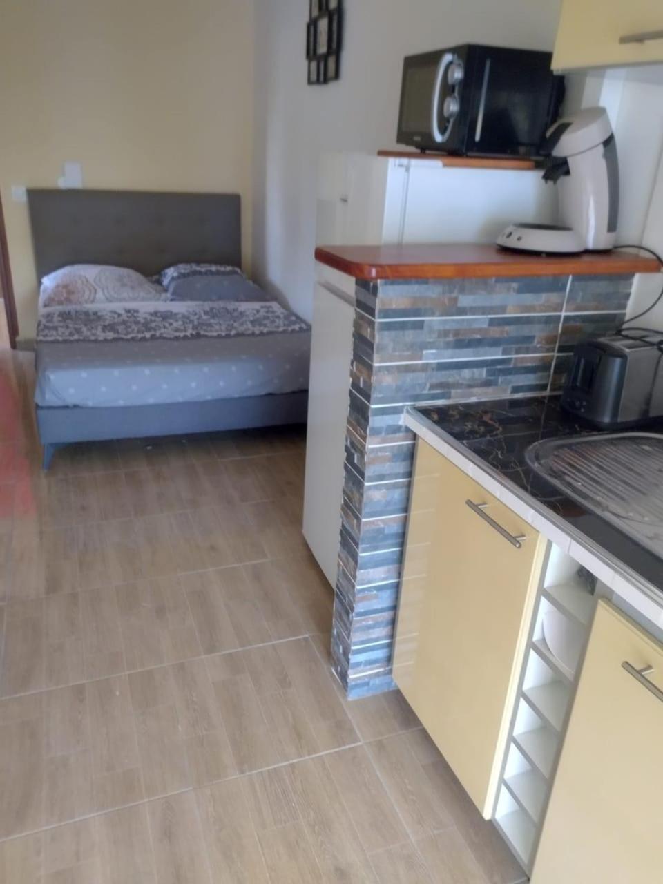 Residence L Oiseau Des Iles Grand-Bourg  Εξωτερικό φωτογραφία