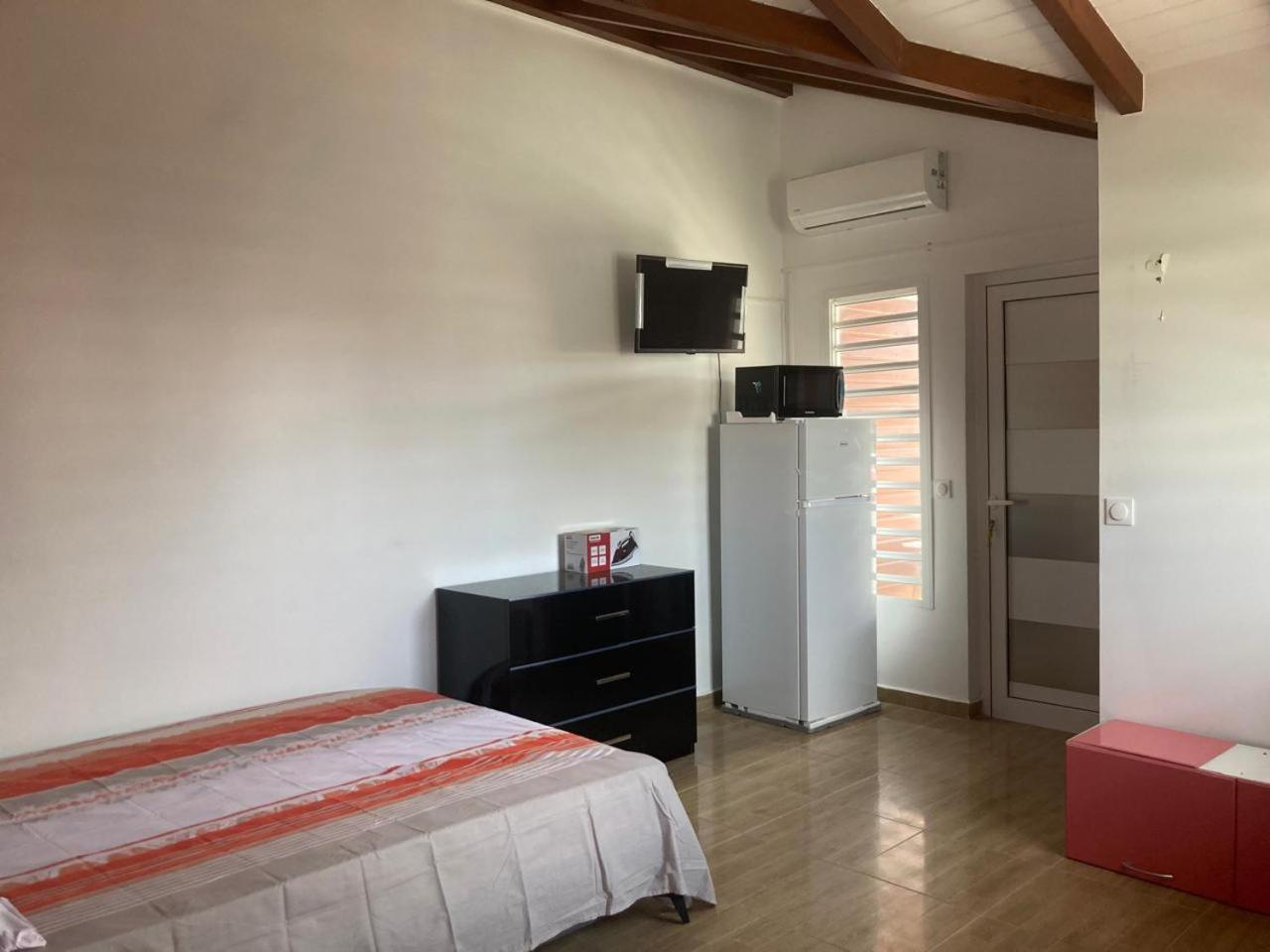 Residence L Oiseau Des Iles Grand-Bourg  Εξωτερικό φωτογραφία